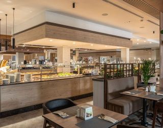 Отель "Alean Family Doville" / "Алеан Фэмили Довиль"