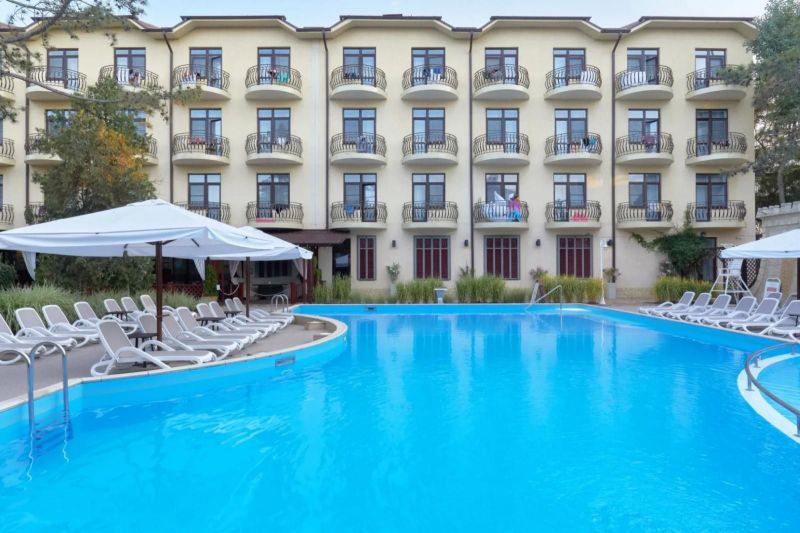 Отель "Alean Family Doville" / "Алеан Фэмили Довиль"